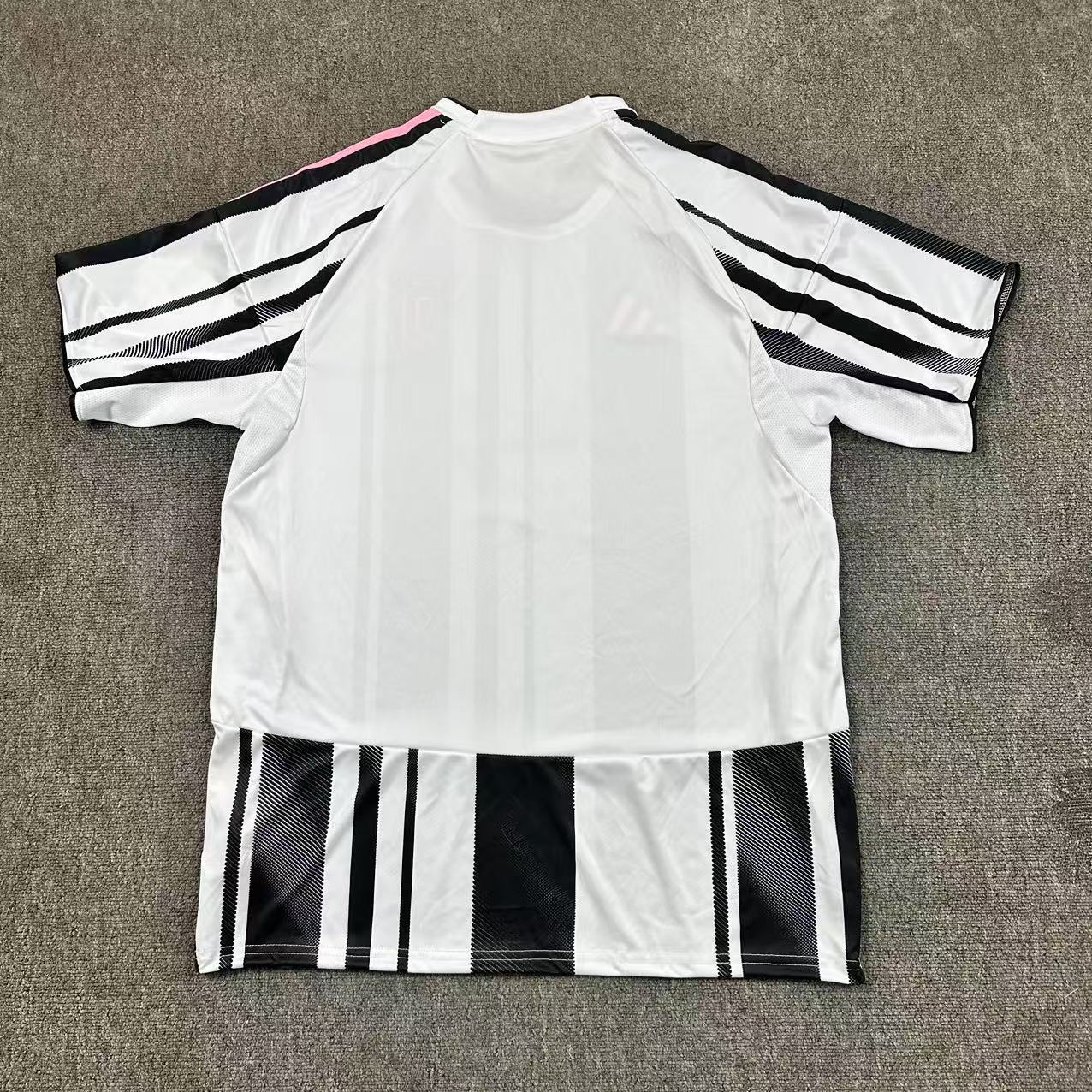 Juventus - Home - 25/26 - Adults