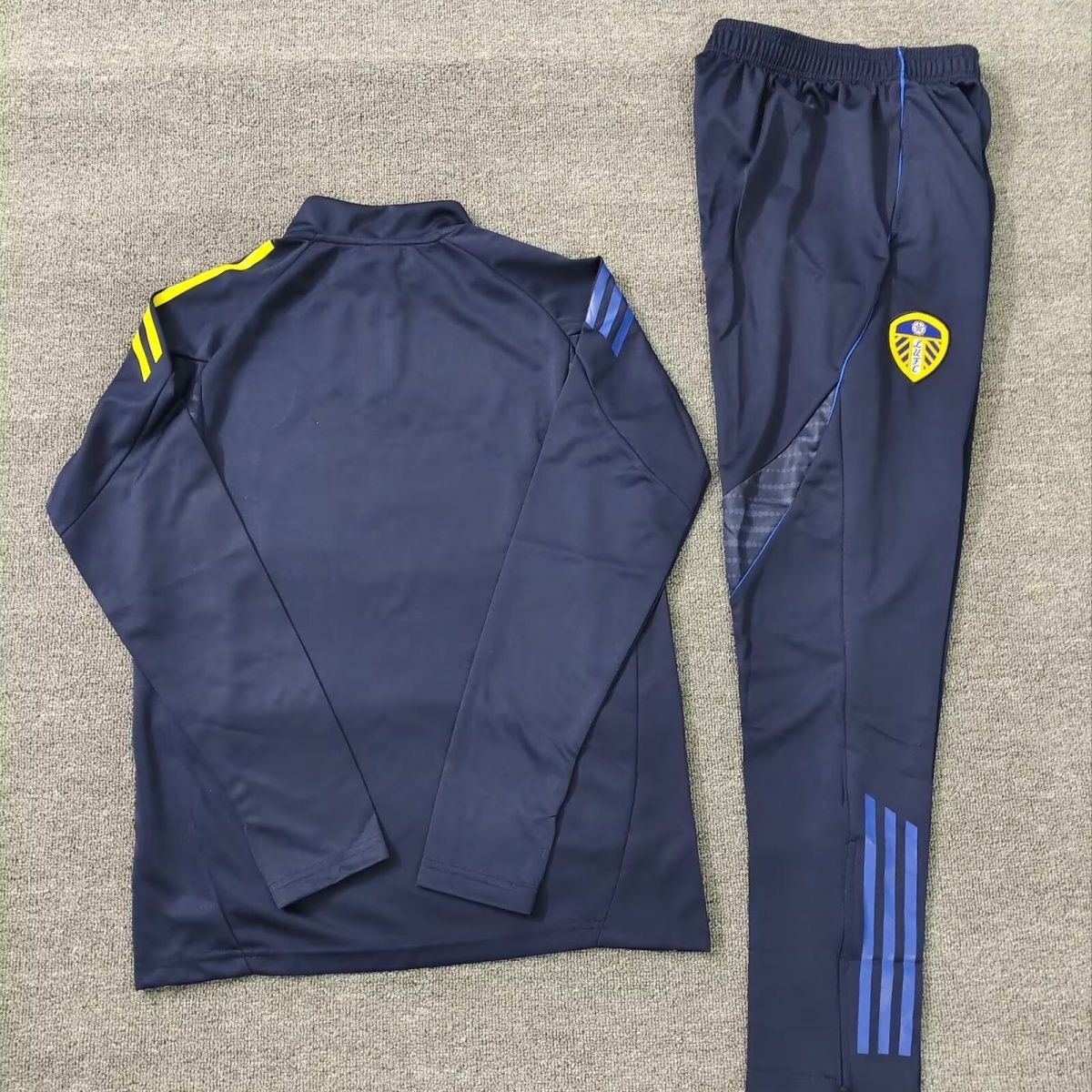 Leeds - Tracksuit - Halfzip - Adults