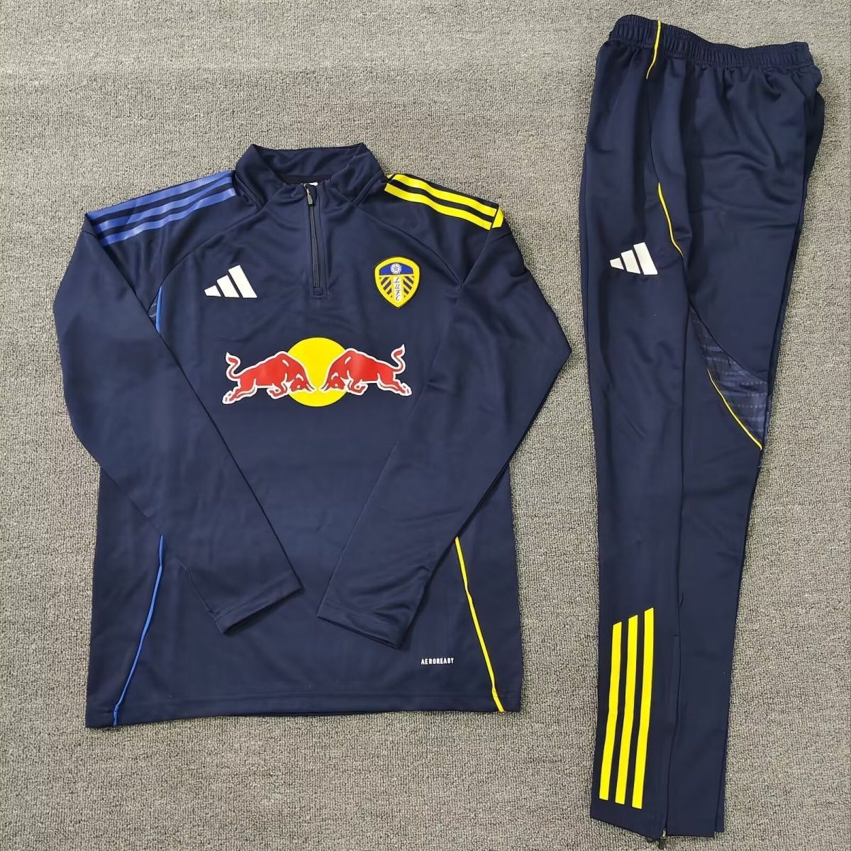 Leeds - Tracksuit - Halfzip - Adults