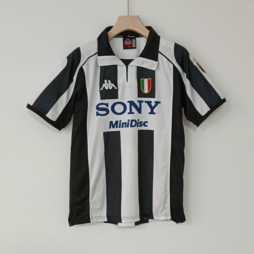 Juventus - Home - 1997/98 - Adults - Retro