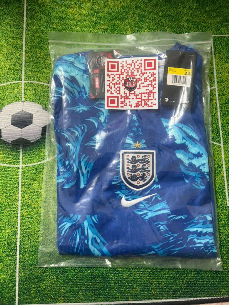 Shipped to Basildon, England 🏴󠁧󠁢󠁥󠁮󠁧󠁿 - 08/06/2026