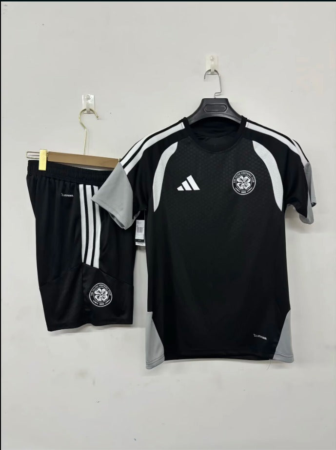 Celtic - Training Shirt 2 - 26/27 - Kids