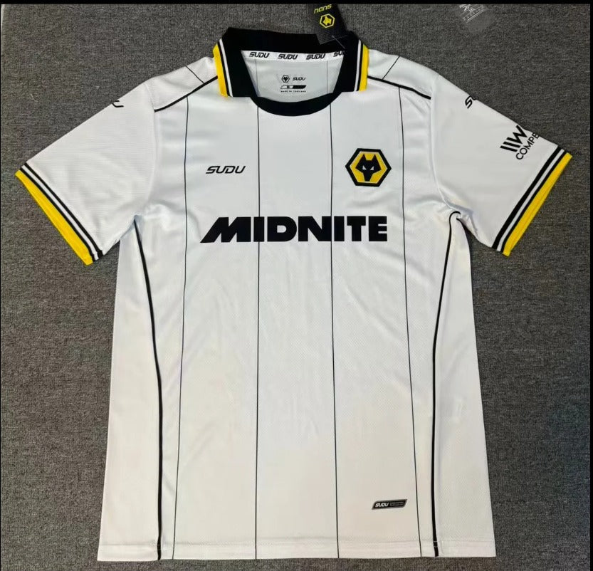 Wolverhampton Wanderers - Away - 26/27 - Adults