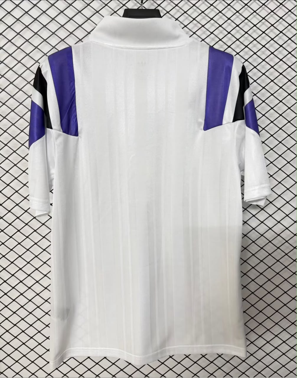 Real Madrid - Retro Throwback - 26/27 - Adults