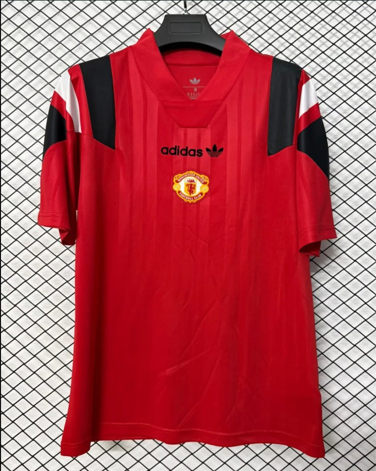Manchester United - Retro Throwback 2 - 26/27 - Adults