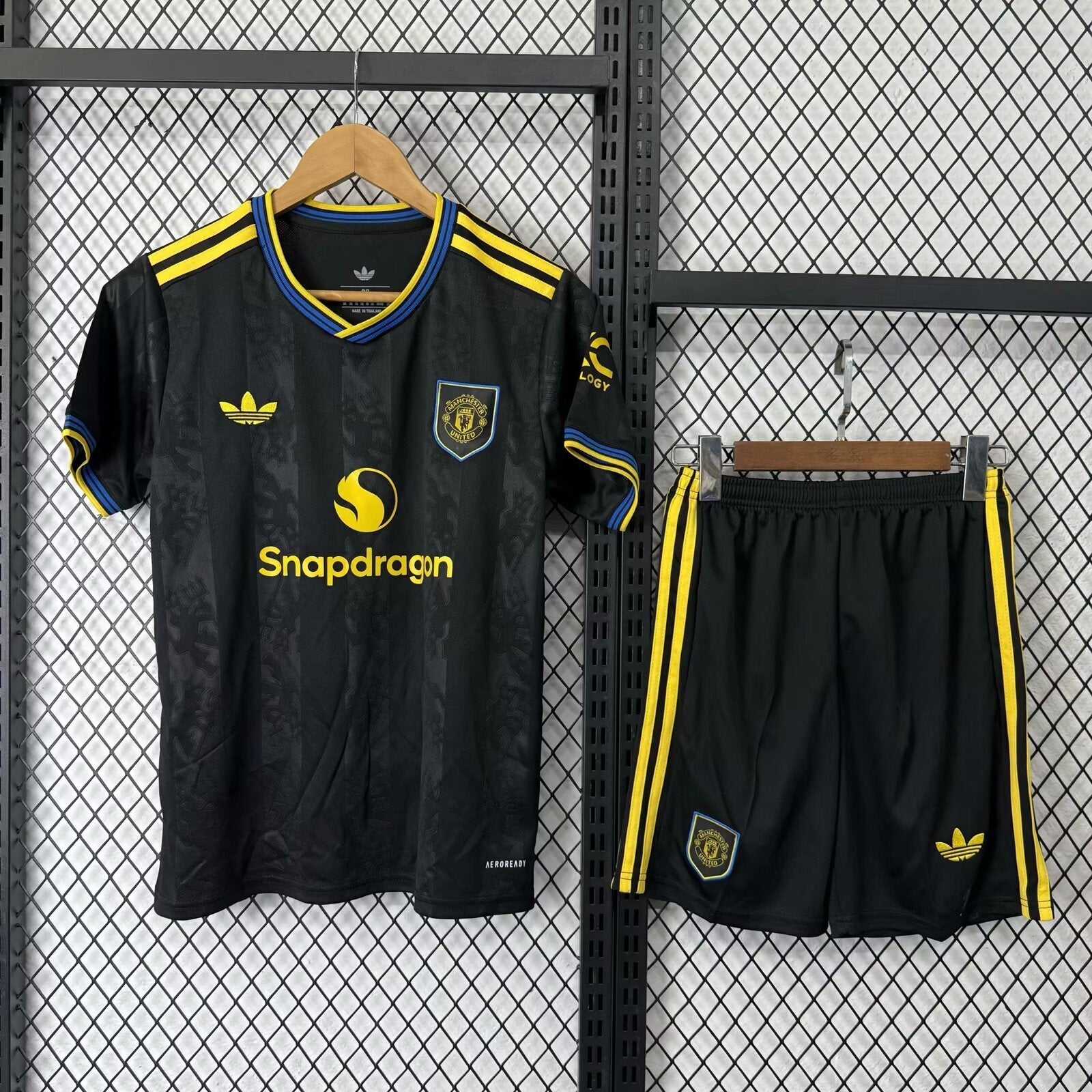 Manchester United - 3rd - 25/26 - Kids