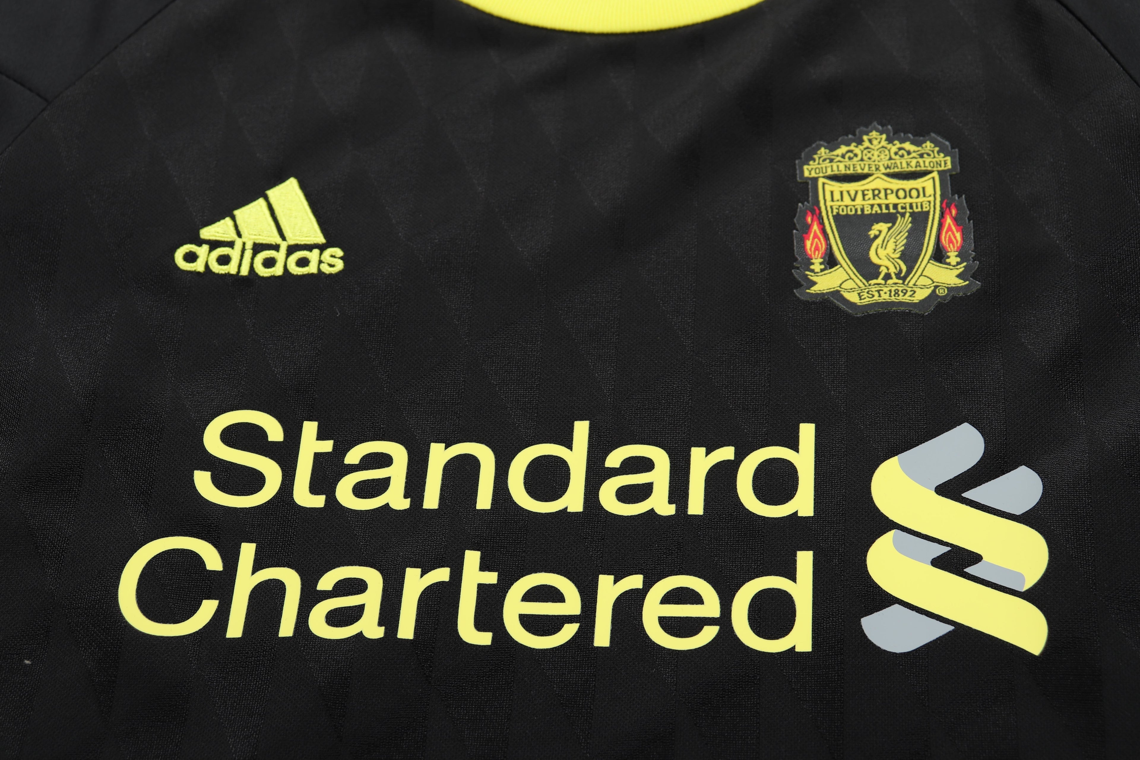 Liverpool - Away - 2010/11 - Kids - Retro