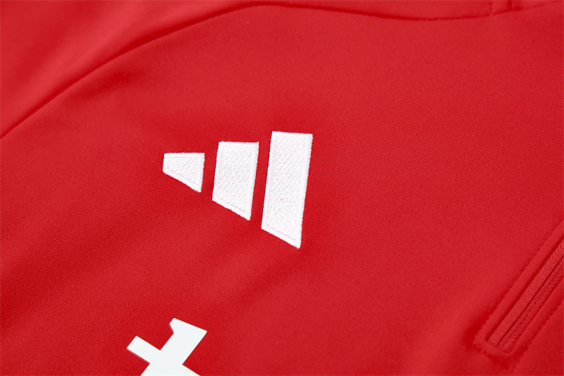 Manchester United - Tracksuit - Halfzip 2 - Adults