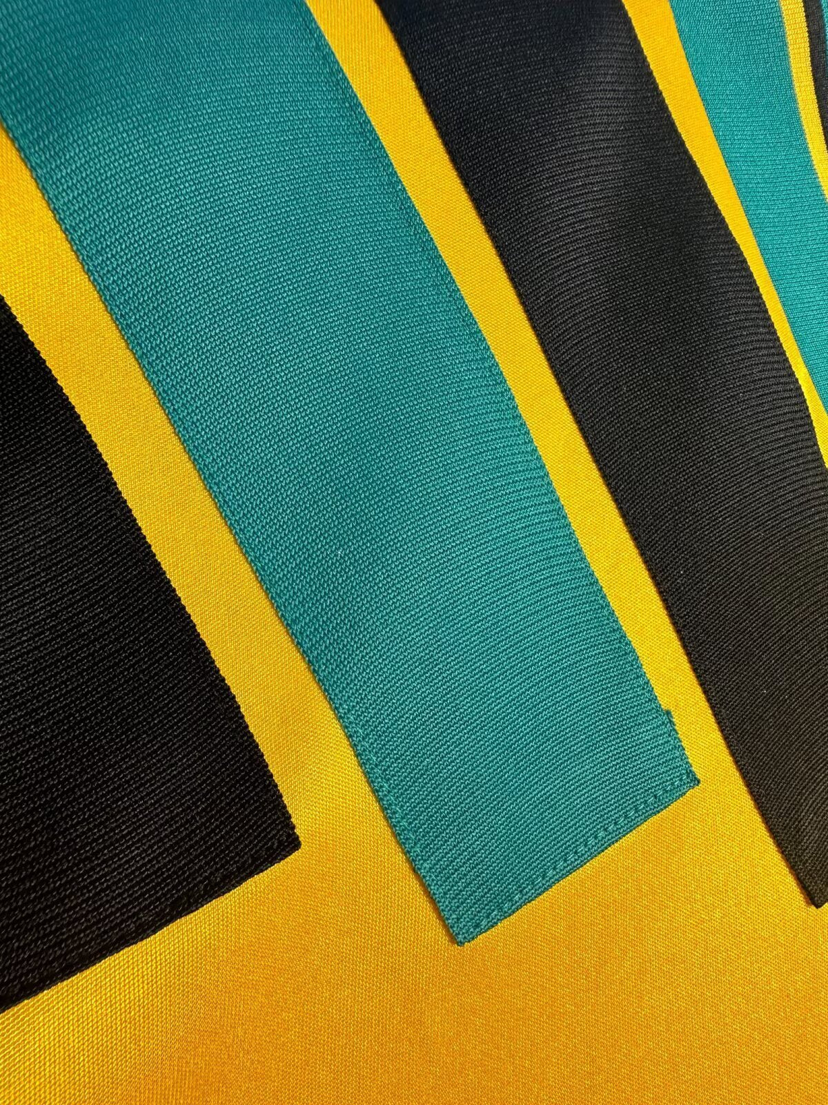 Bayern Munich - Away - 1993-95 - Retro - Adults