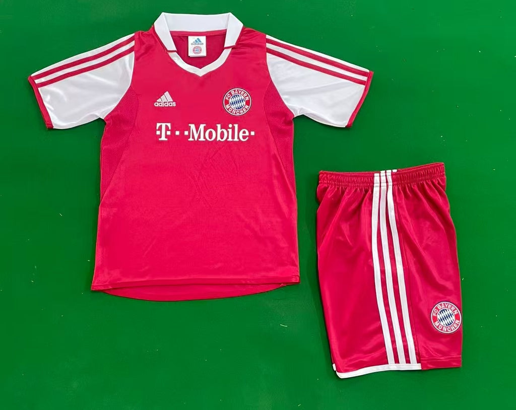 Bayern Munich - Home - 2003/04 - Kids