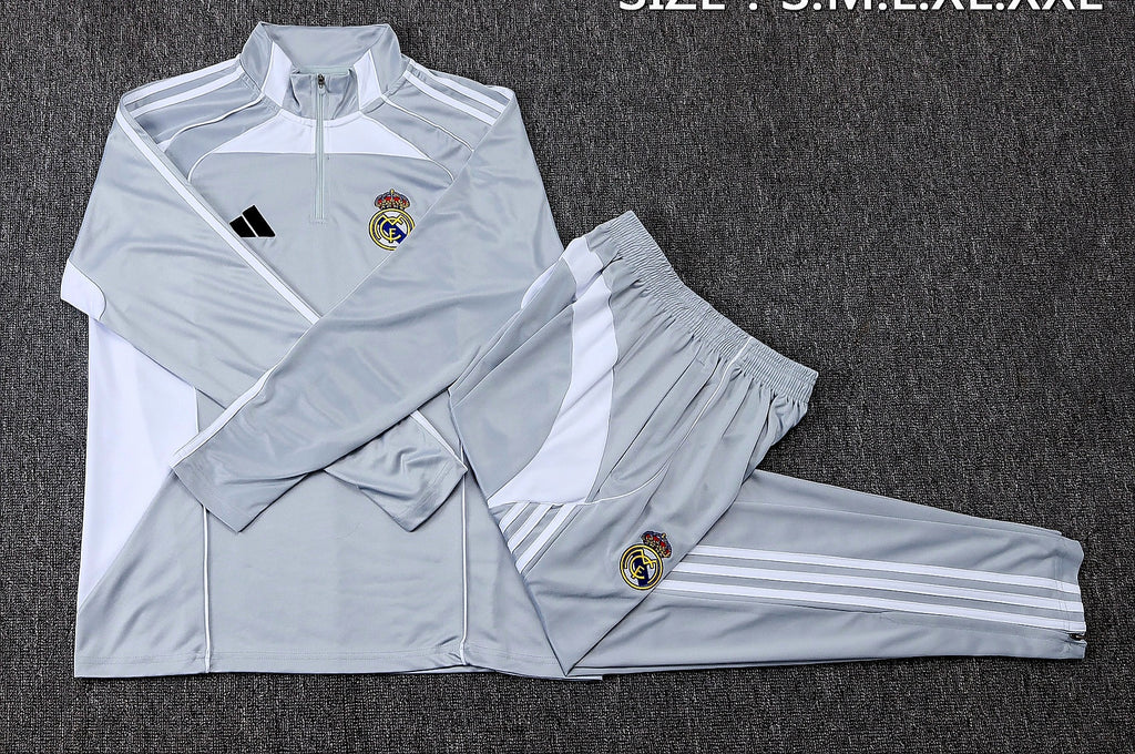 Real Madrid - Tracksuit - Halfzip 2 - Adults