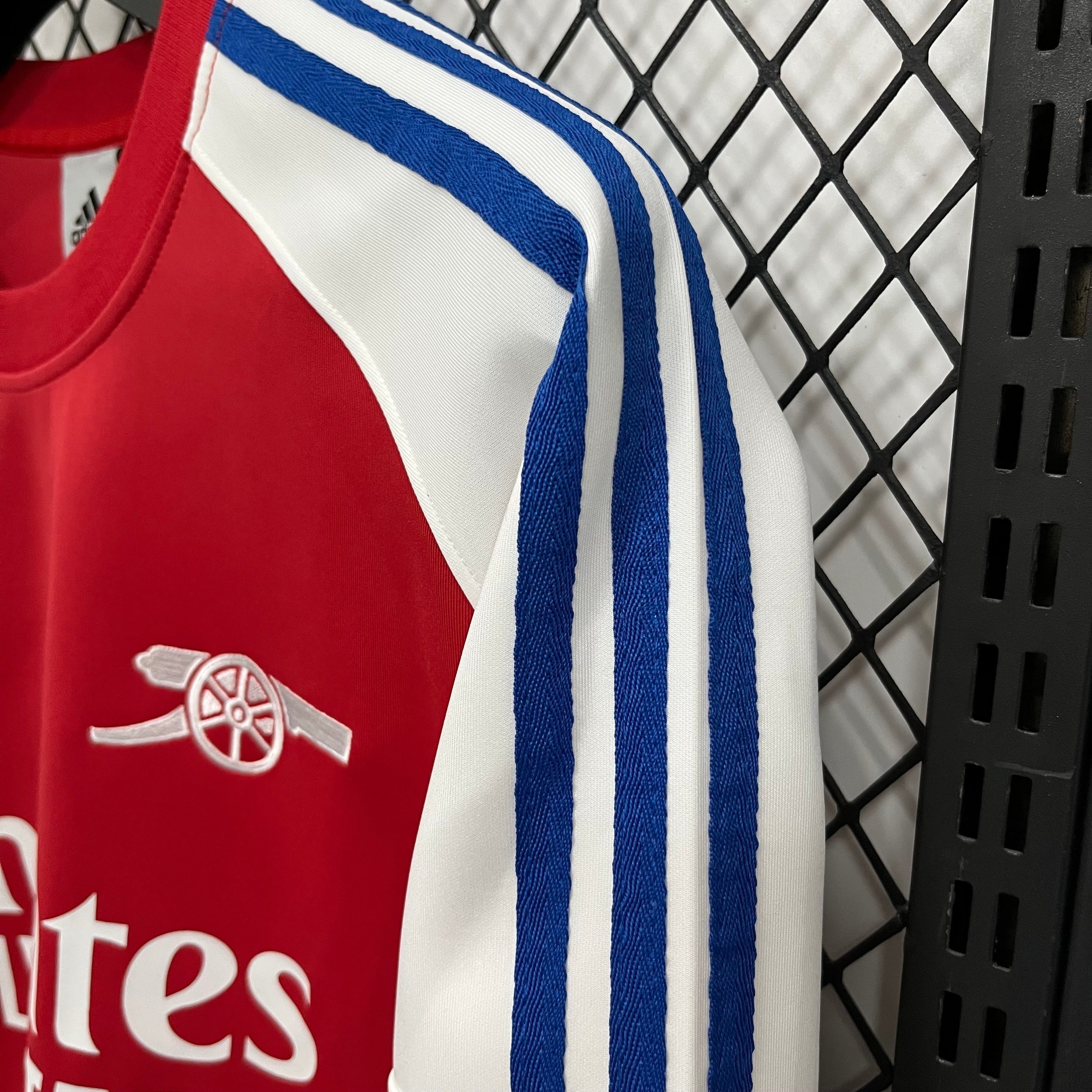 Arsenal - Training Jumper - Adults