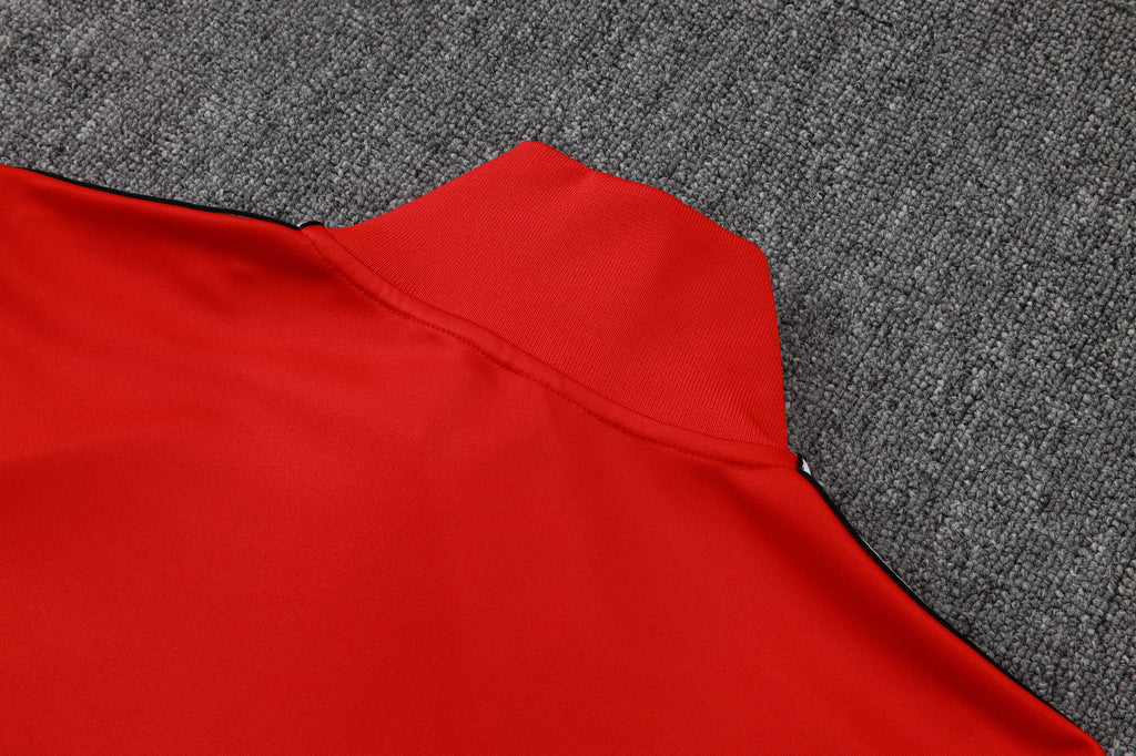 Manchester United - Tracksuit 2 - Adults