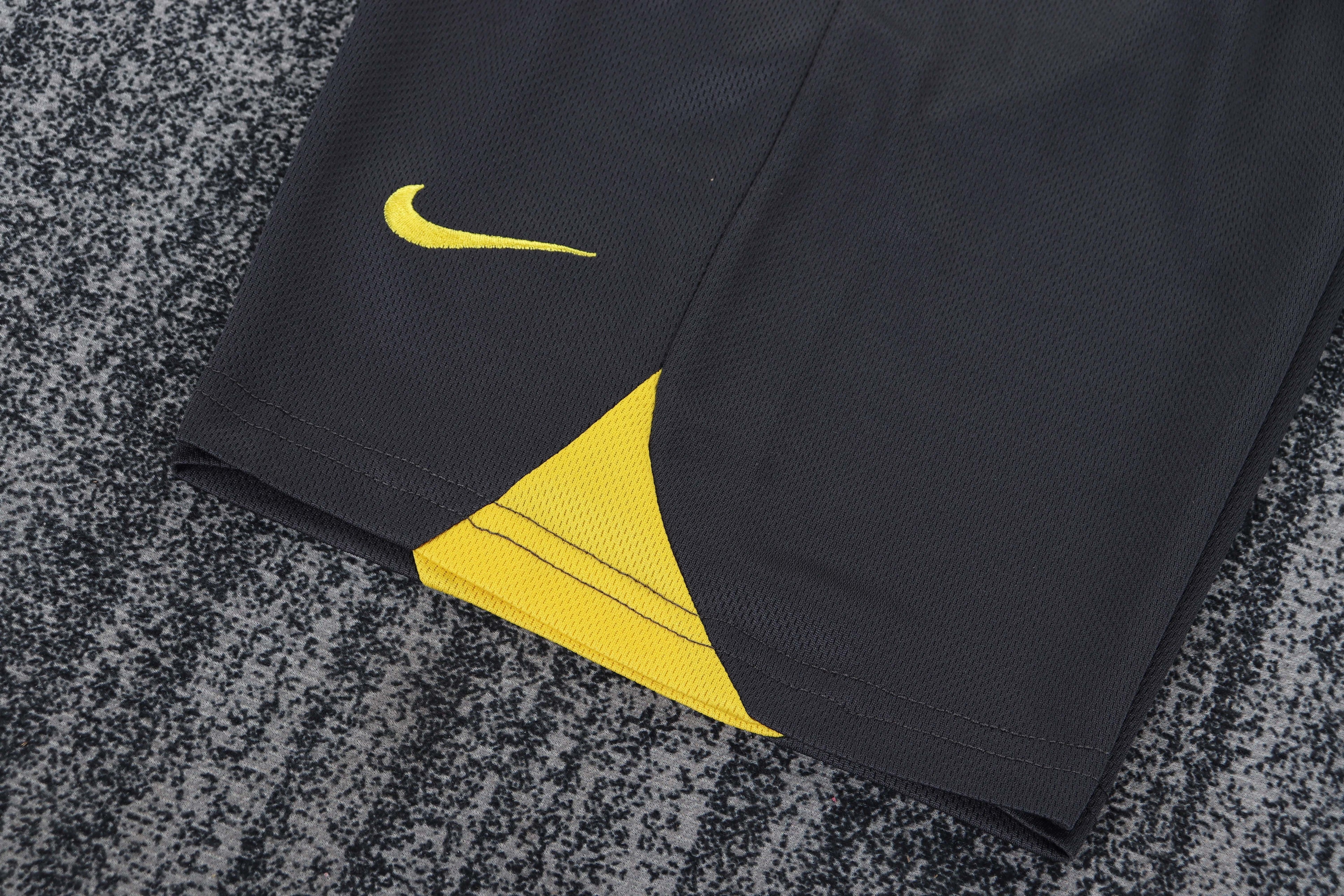 Arsenal - Away - 2004/05 - Kids - Retro