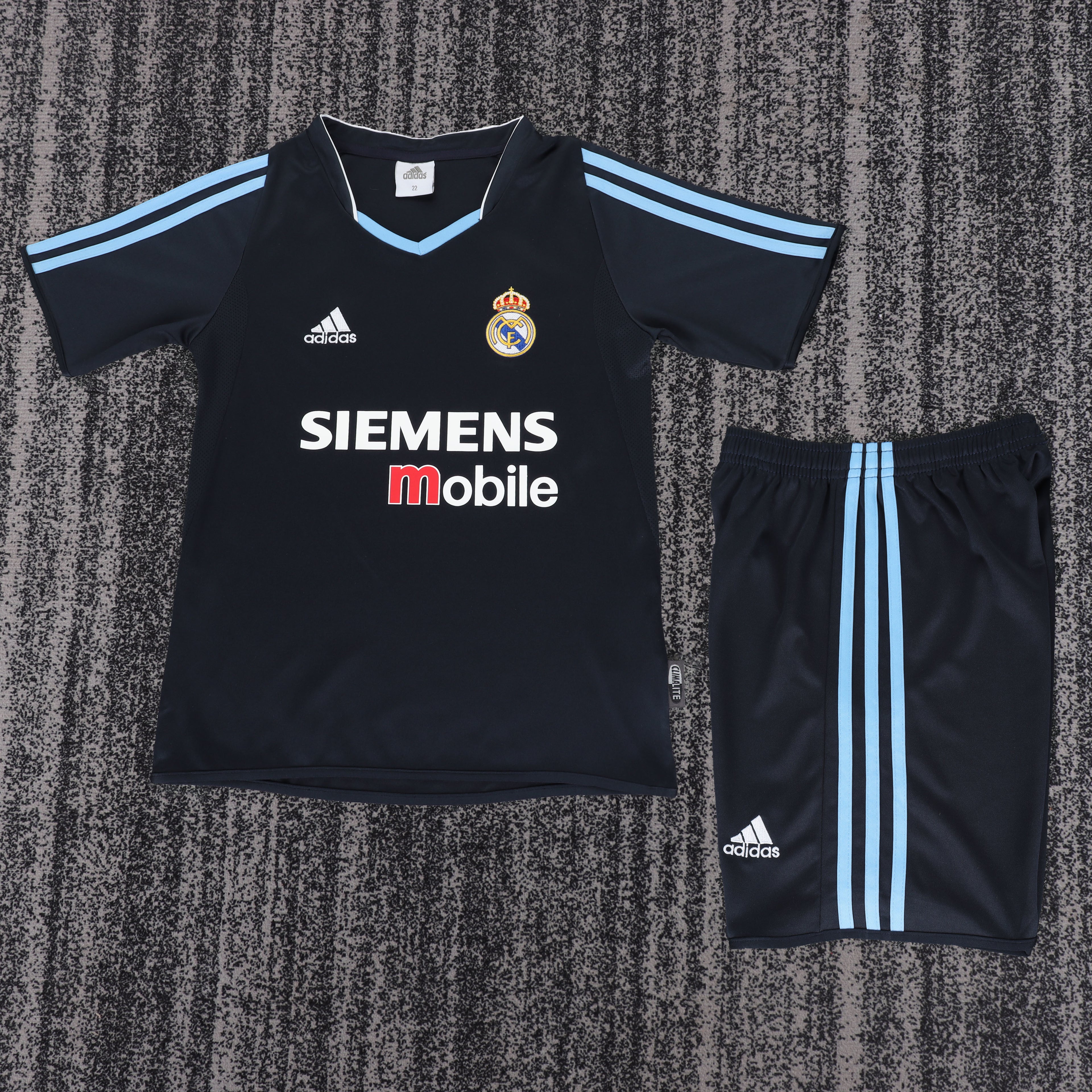 Real Madrid - Away - 2003/04 - Kids - Retro