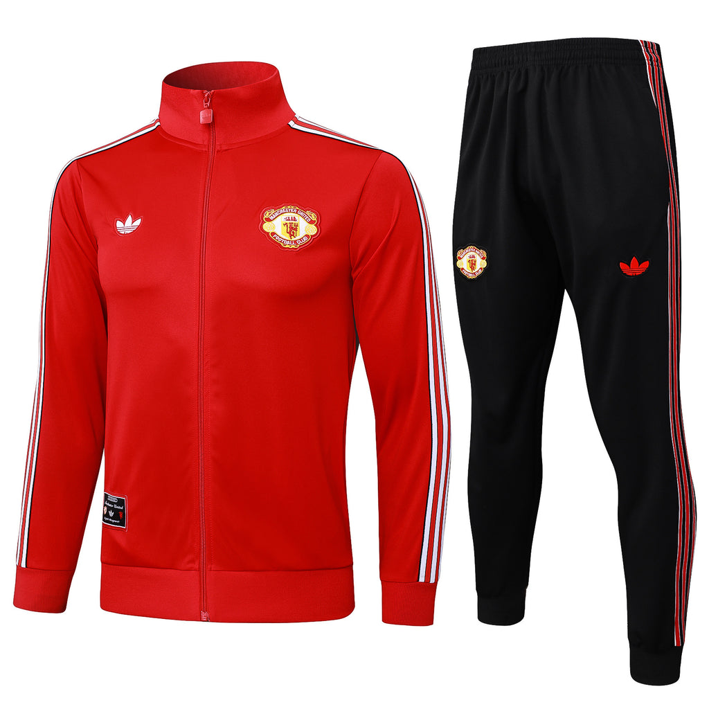 Manchester United - Tracksuit 2 - Adults