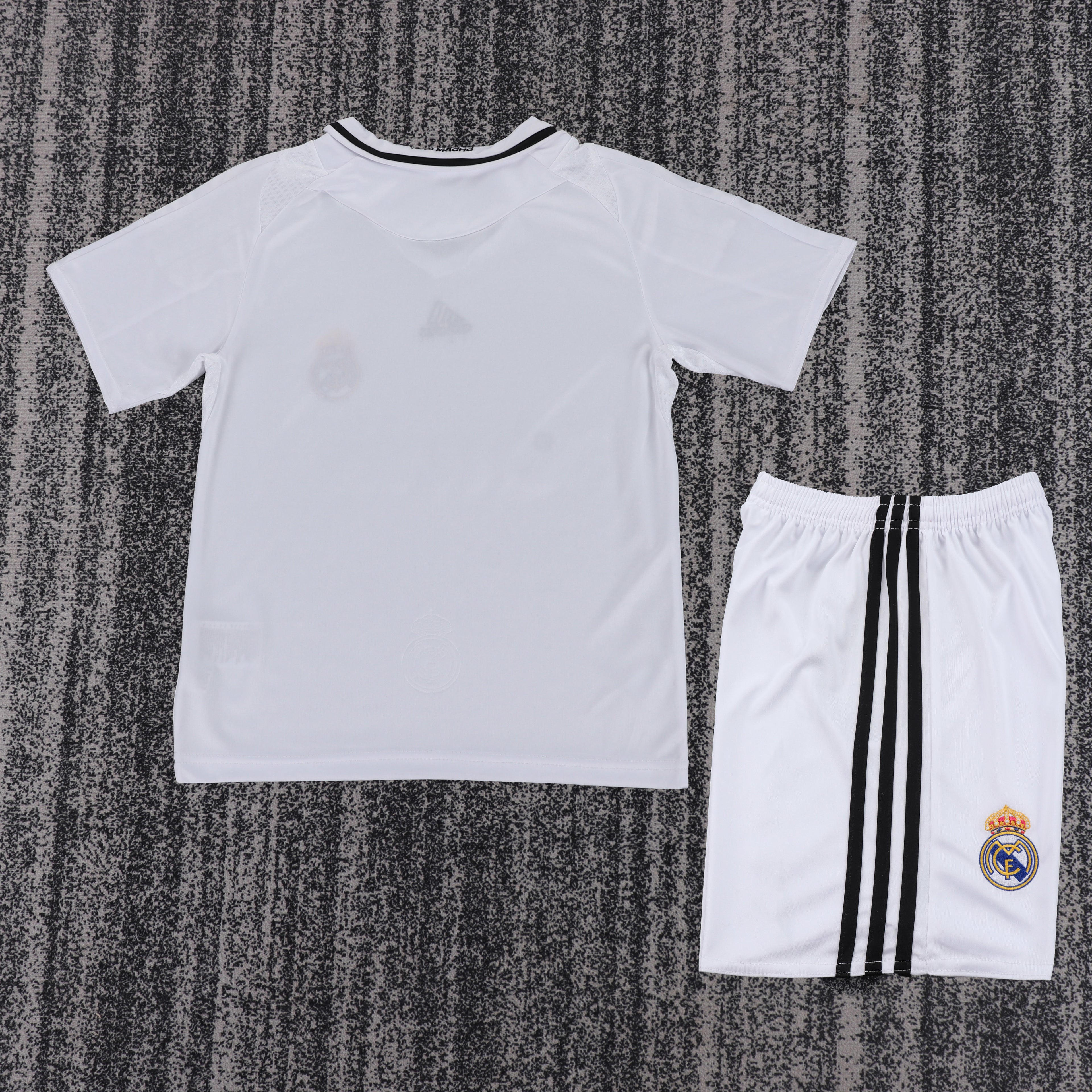 Real Madrid - Home - 2008/09 - Kids - Retro