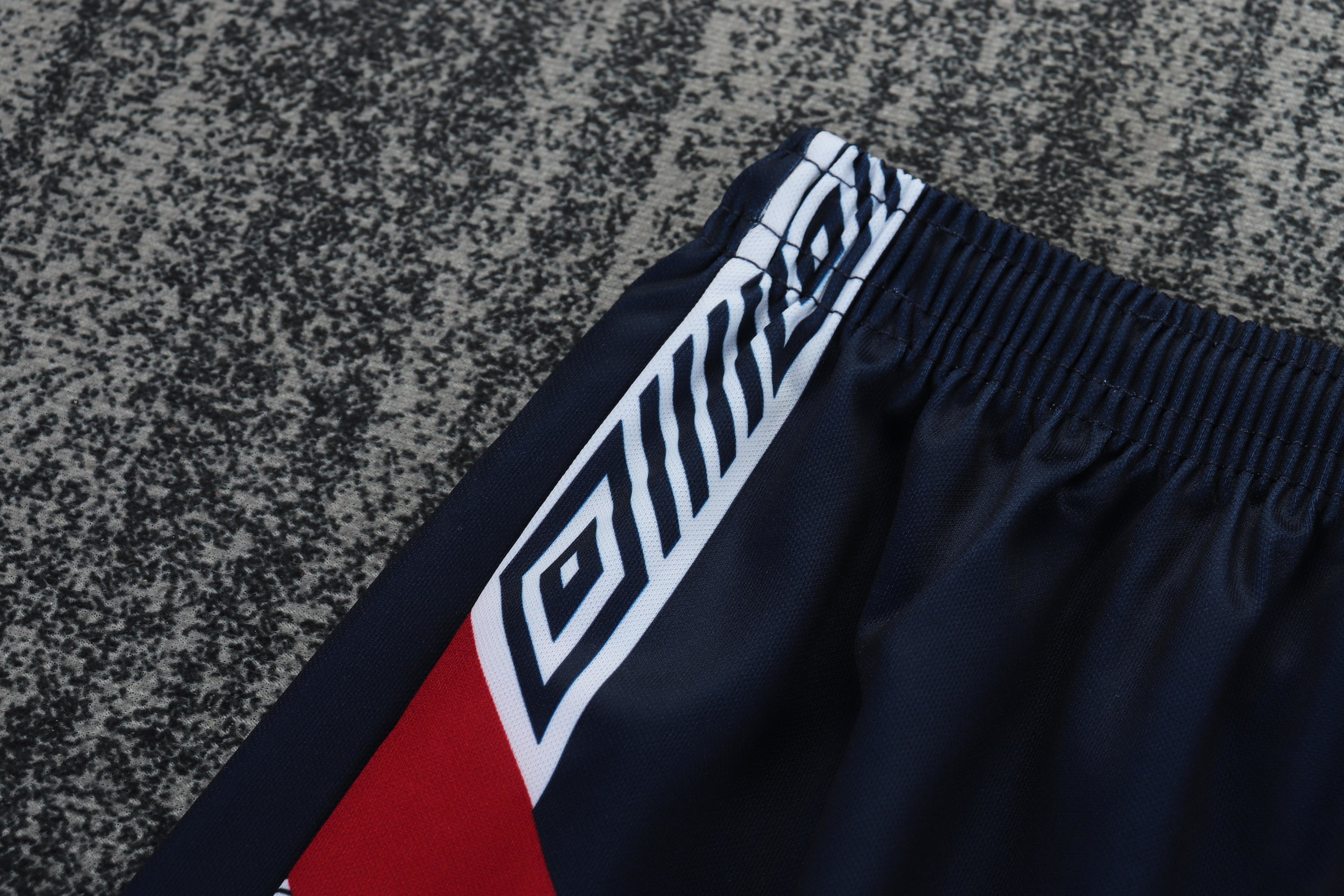 England - Home - 1990 - Kids - Retro