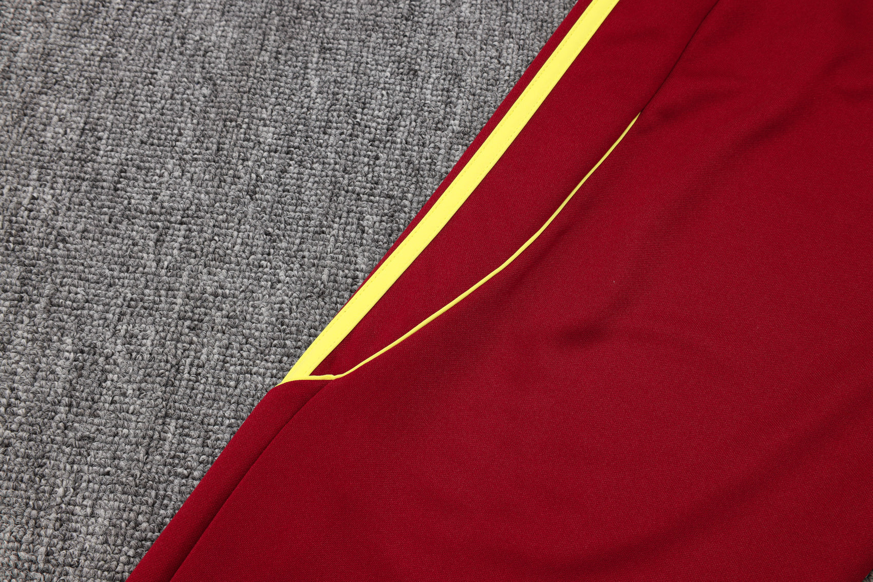 Arsenal - Tracksuit 3 - Adults