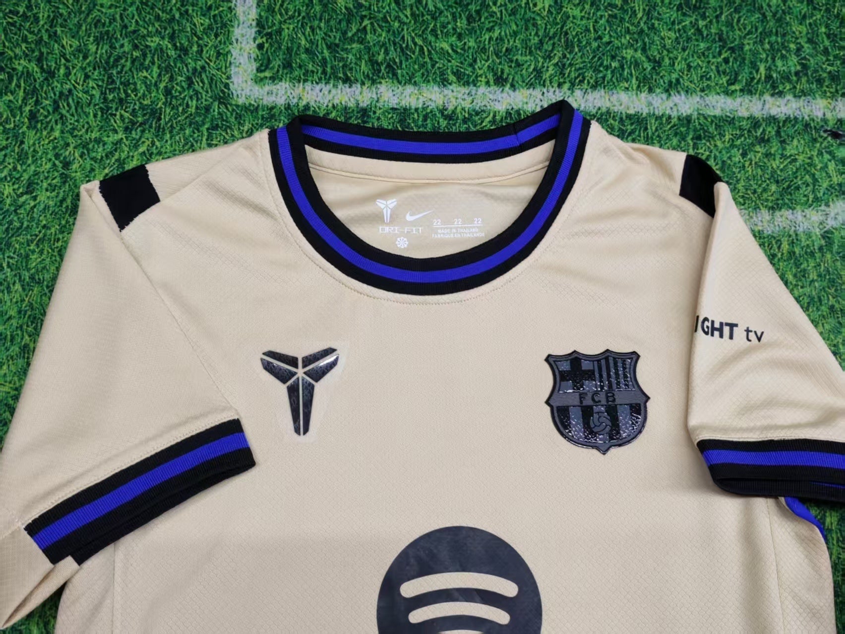 Barcelona - 3rd - 25/26 - Kids