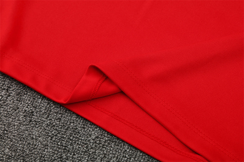 Liverpool - Tracksuit - Halfzip 4 - Adults