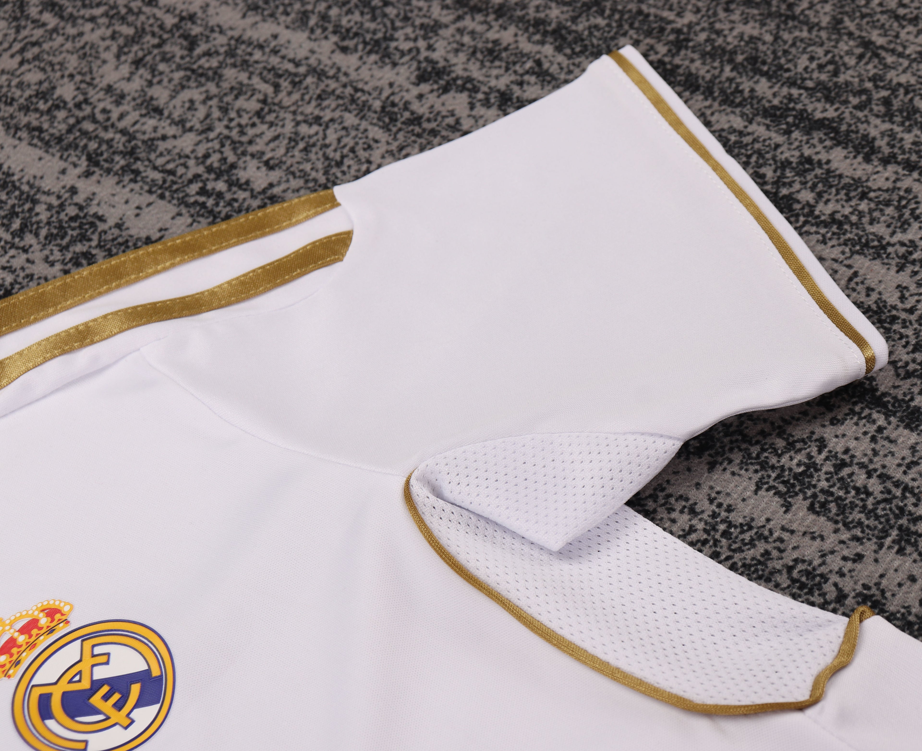 Real Madrid - Home - 2011/12 - Kids - Retro