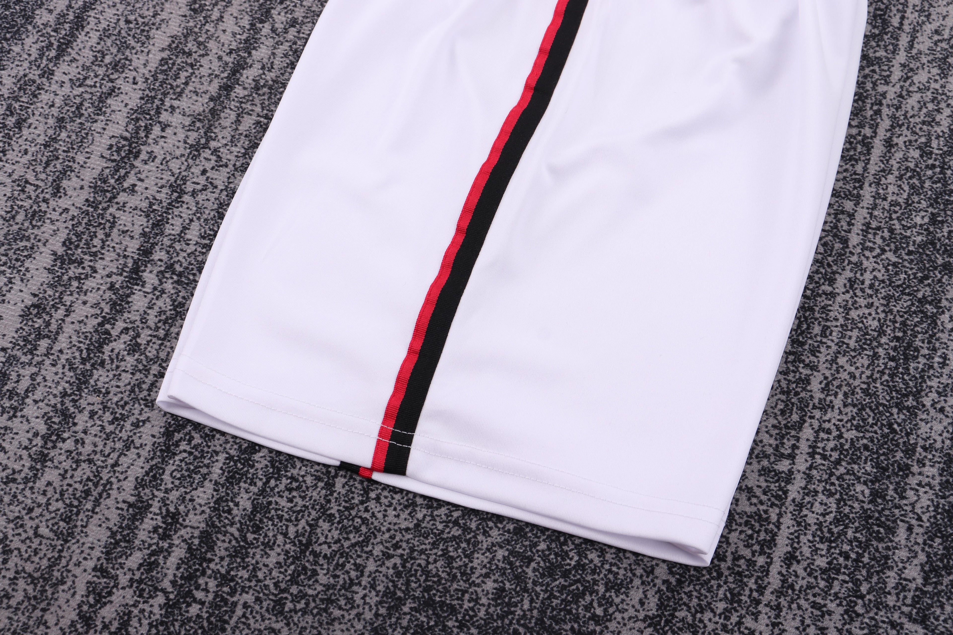 Manchester United - Home (European) - 1999/00 - Kids - Retro