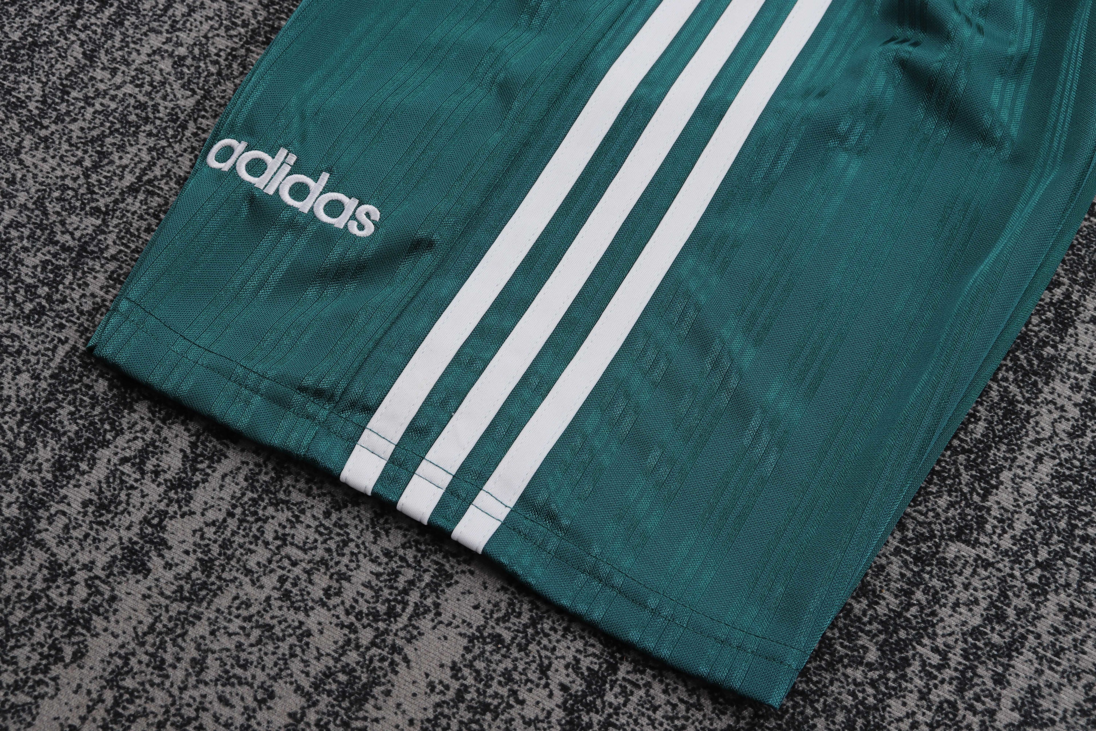 Liverpool - Away - 1995/96 - Kids - Retro