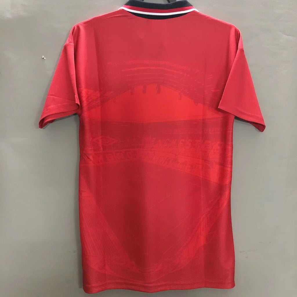 Manchester United - Home - 1994/96 - Retro - Adults