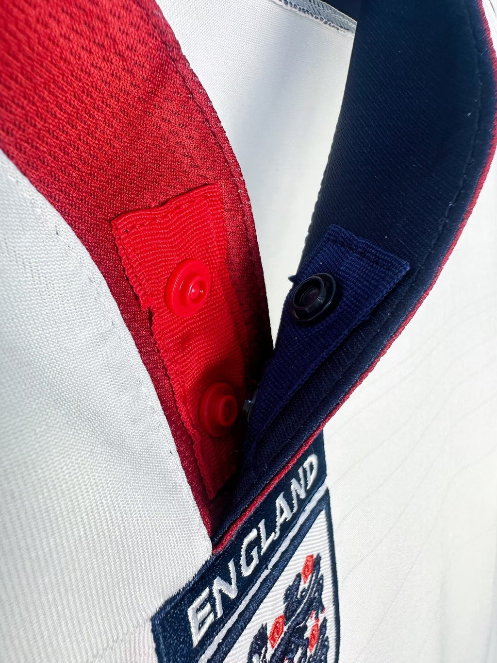 England - Home - 2004 - Retro - Adults