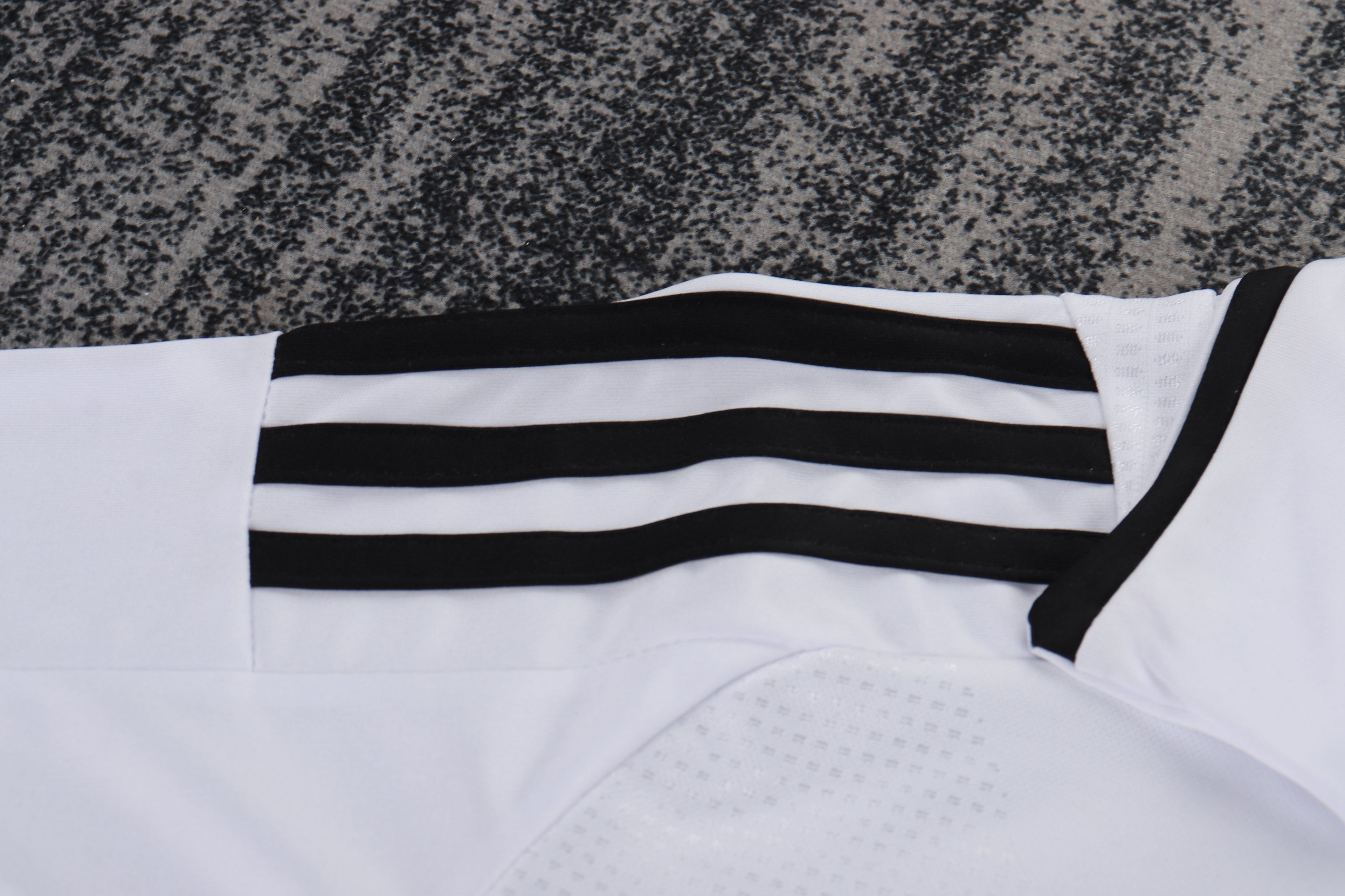 Real Madrid - Home - 2008/09 - Kids - Retro