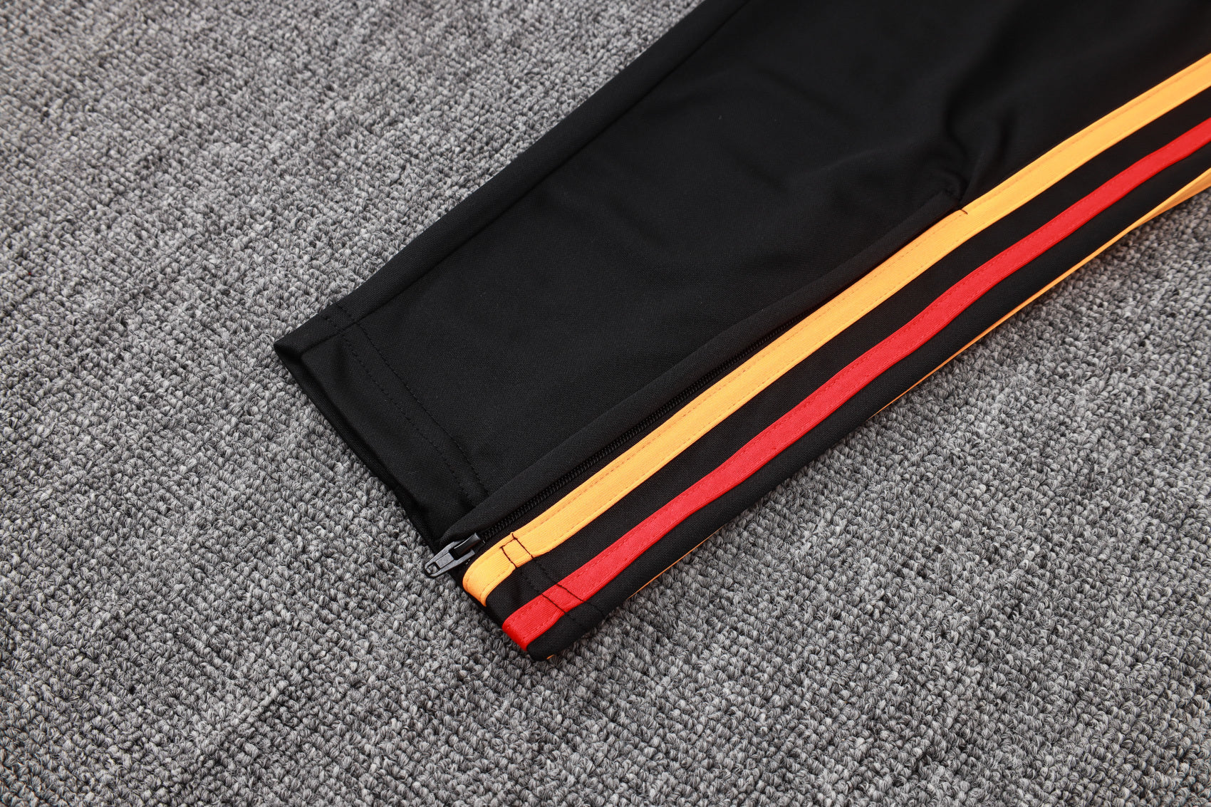 Arsenal - Tracksuit - Halfzip 2 - Adults