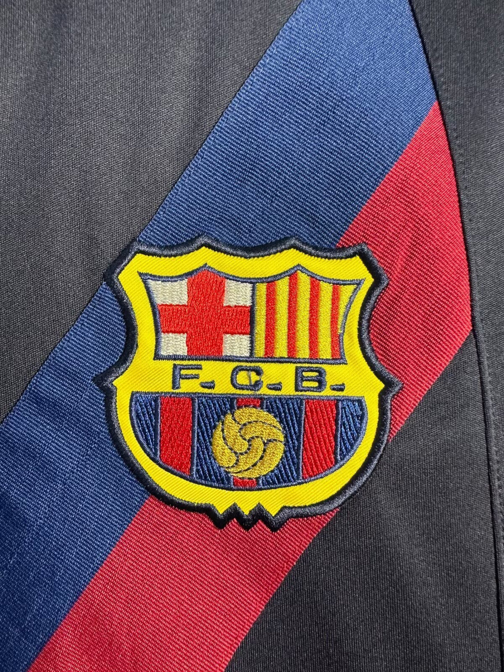 Barcelona - Away - 2002-03 - Retro - Adults