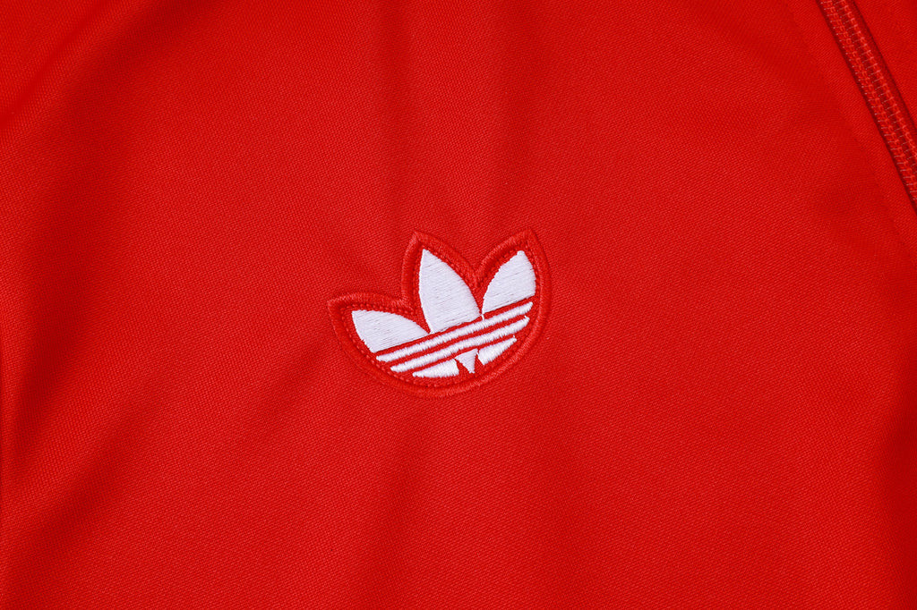 Manchester United - Tracksuit 2 - Adults