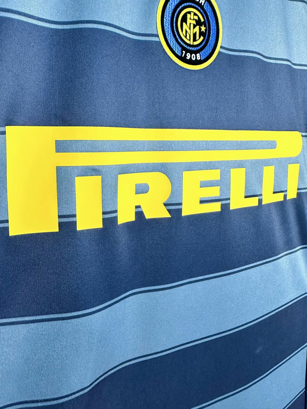 Inter Milan - Away - 2004/05 - Retro - Adults